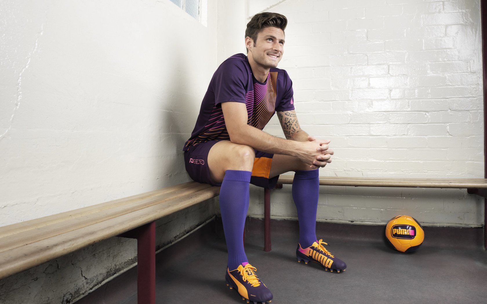 山东泰山主帅放话：总决赛常规赛必胜上海海港，阿尔卡拉斯冷笑回应-九游体育在线